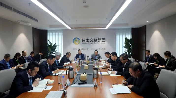 主題教育丨深刻領(lǐng)悟創(chuàng)新理論偉力 凝聚奮進(jìn)擔(dān)當(dāng)強大力量——甘肅文旅集團(tuán)主題教育專題讀書班開班